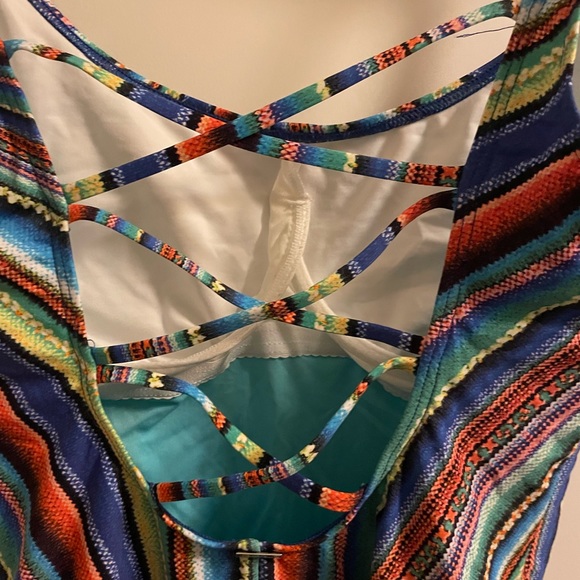 Baku Onepiece Swim - Picture 7 of 8